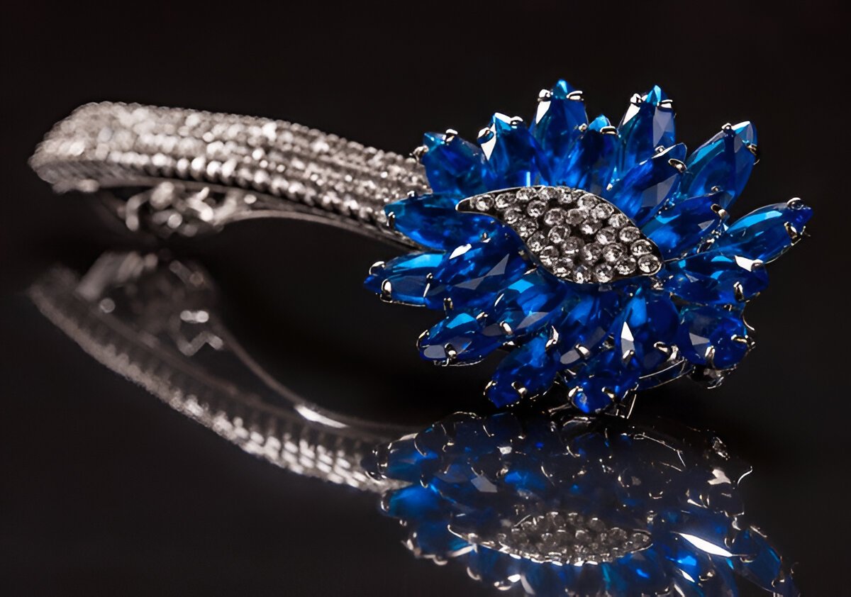 original designer jewelery from silver and blue sapphire